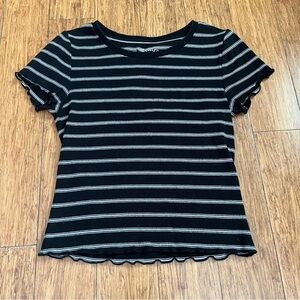 Aeropostale Black and White Striped Short Sleeve Tee